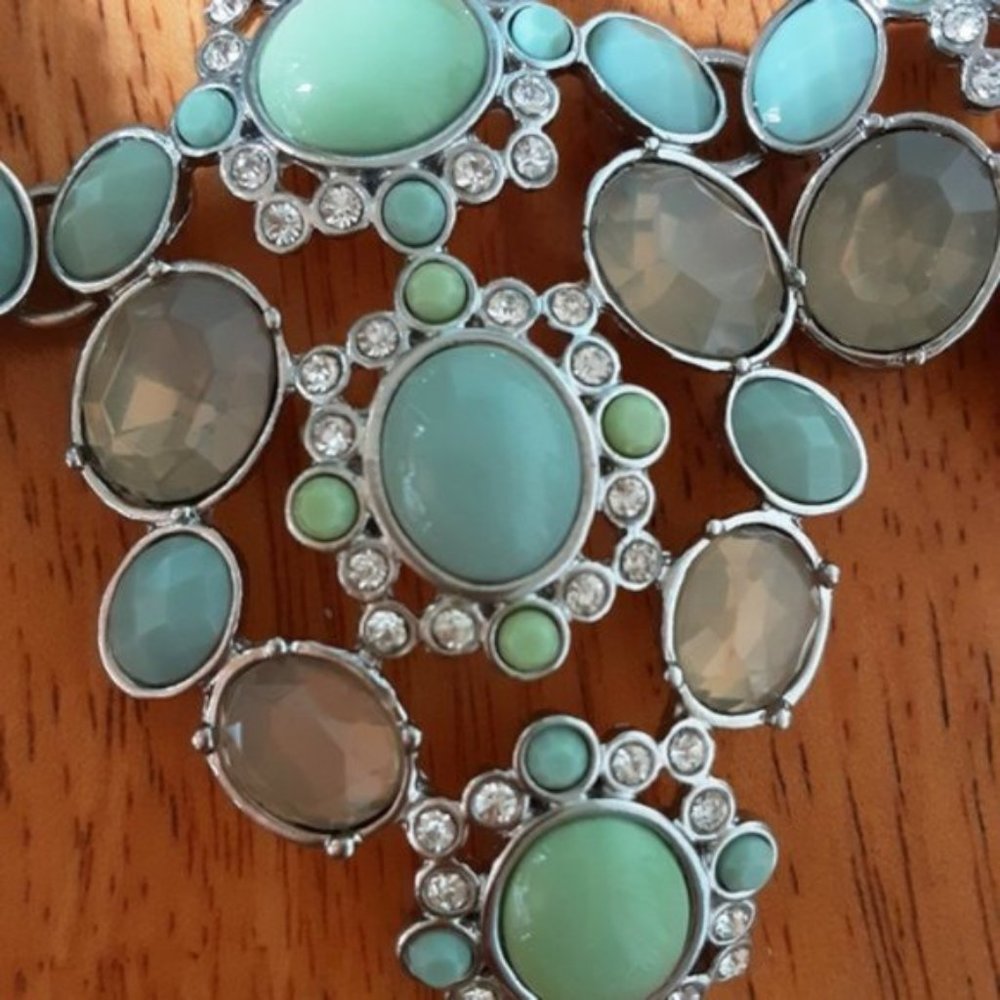 Lia Sophia Green silver tone Statement Necklace - Picture 5 of 6